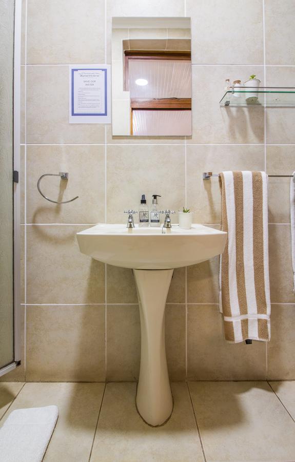 Rosenview Guest House Stellenbosch Ngoại thất bức ảnh